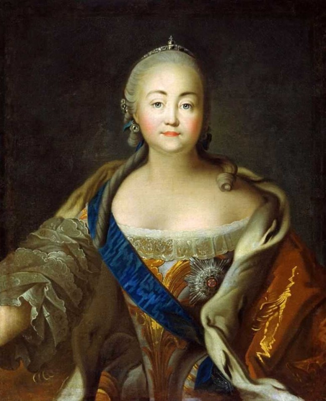 Сочинение по картине: Аргунов - "Портрет императрицы Елизаветы Петровны"