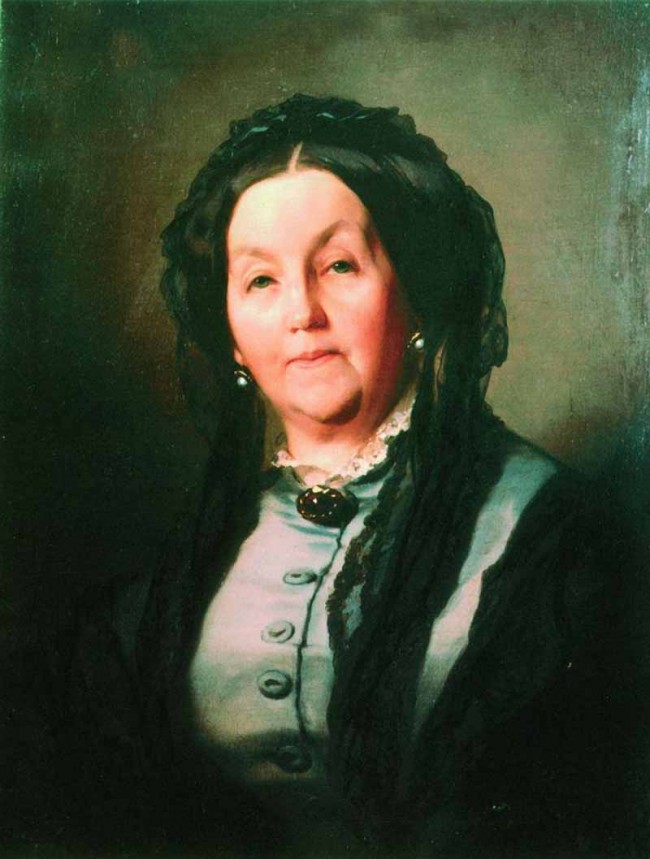 Сочинение по картине: Макаров - "Портрет пожилой женщины в сером платье"